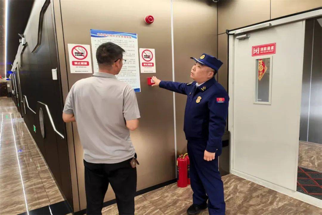 白银市消防救援支队景泰大队深入开业前场所开展消防安全技术指导服务